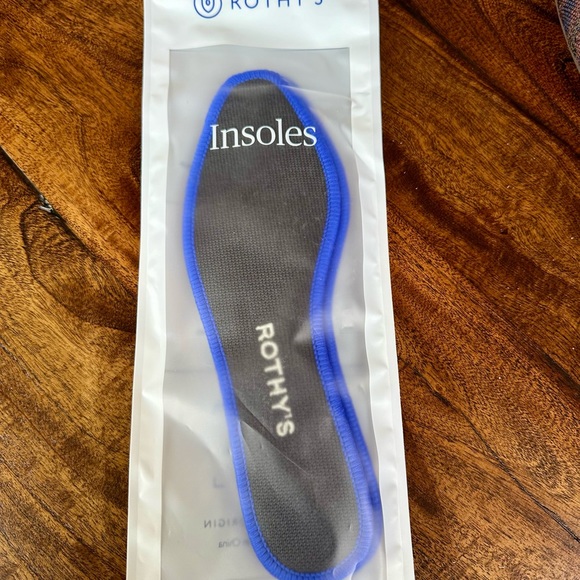 Rothy’s The Square in Sapphire Zebra, size 5 - Picture 5 of 5